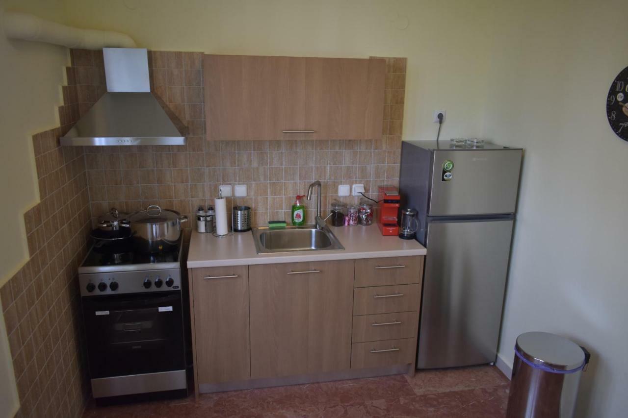 Apartment Alexandra นาฟปลิโอ ภายนอก รูปภาพ